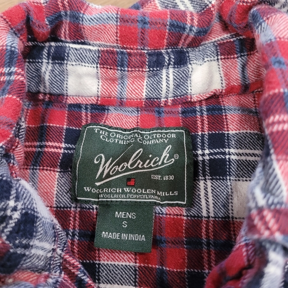 Woolrich Men's Plaid Flannel Button Down Size Small - Picture 4 of 5